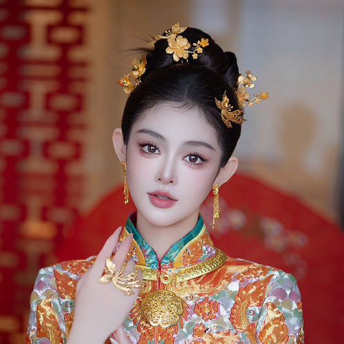 龙凤褂新娘头饰金色凤凰发夹发钗高级感传统褂黄旗袍盘发结婚发饰
