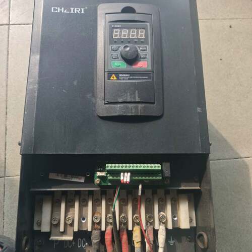 议价紫日变频器ZVF300-G030/P037T4M可维修