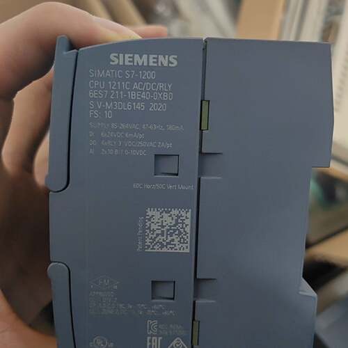 议价西门子211-1BE40-0XB0，实物拍摄，未装机可维修翻新