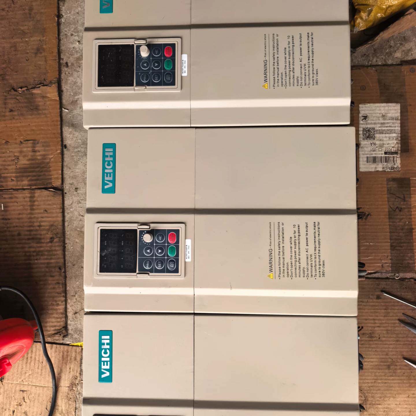 议价伟创变频器AC70T-T3-037-B塔吊6台，成色如图可维修翻新图片