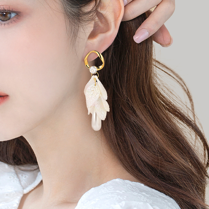 金芽时尚女度假优雅耳环水滴树叶