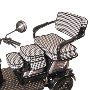 爱玛雅迪小鸟小刀艾美达万仕达新日大安三连坐电动三轮车座套坐垫