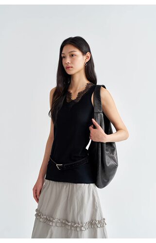 E1深圳南油设计师品牌2026夏季新款韩版时尚宽松蕾丝拼接背心女