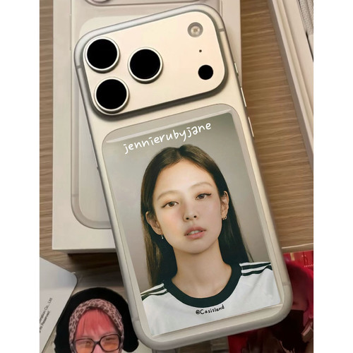 金智妮jennie可来图照片适用苹果17手机壳iphone16promax标签16透明15pro潮14高级13保护套12防摔11