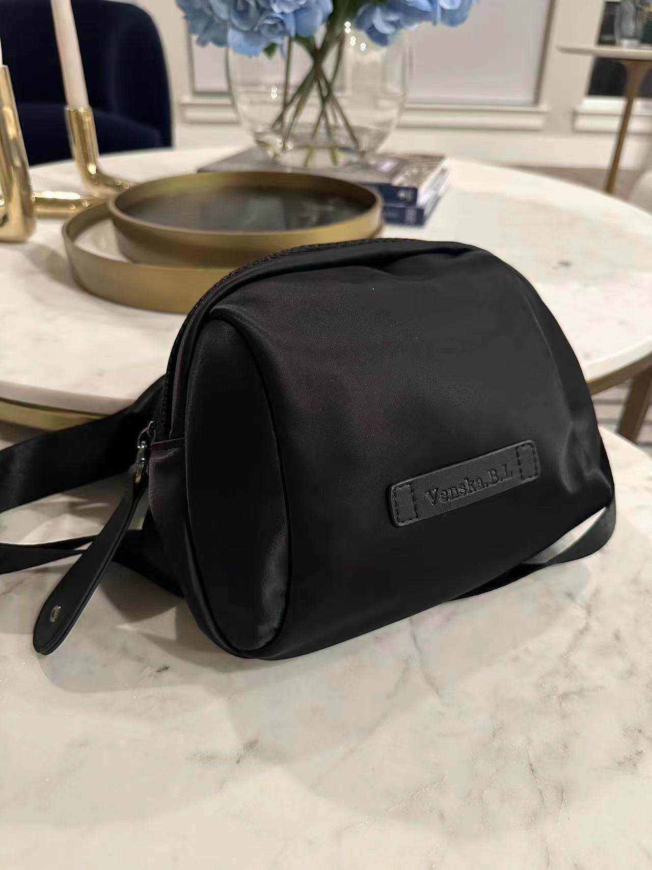 Venska.B.L/温斯凯贝壳包单肩小包包女斜挎包尼龙牛津布包百搭