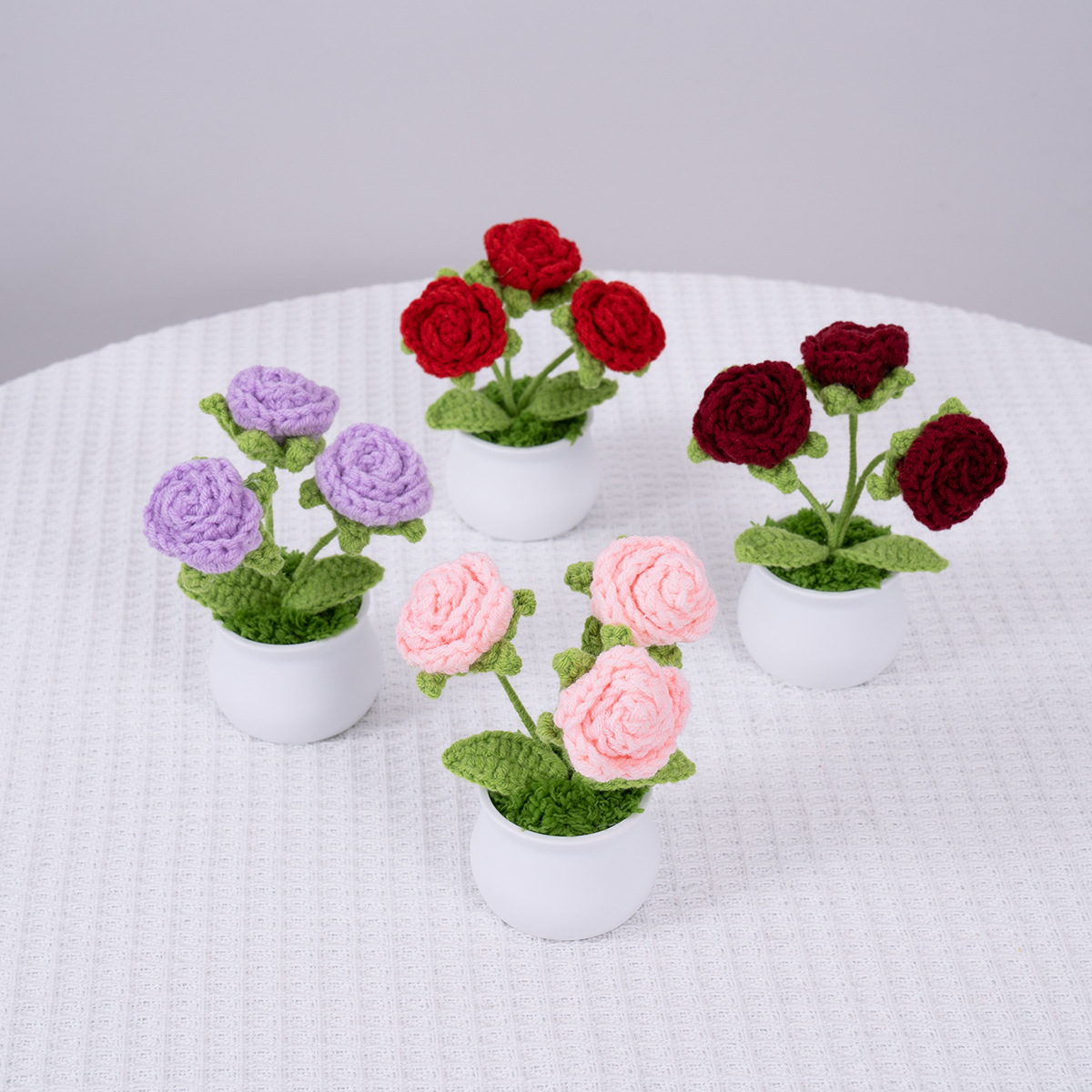 成品多头玫瑰花小盆栽手工毛线编织盆景办公室摆件车内饰品仿真花
