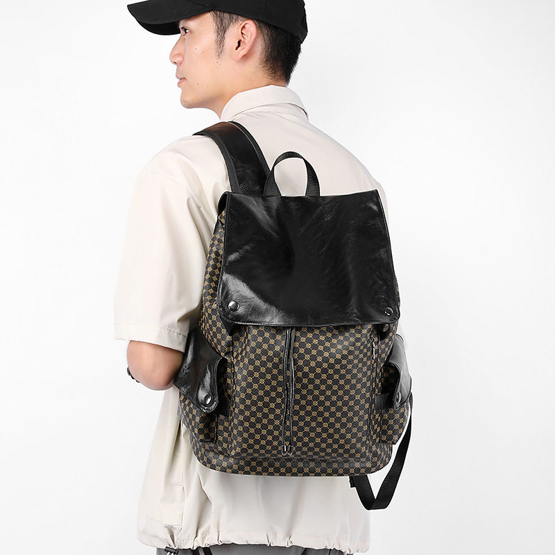 潮流休闲双肩包大容量韩版时尚PU材质背包大学生电脑背包