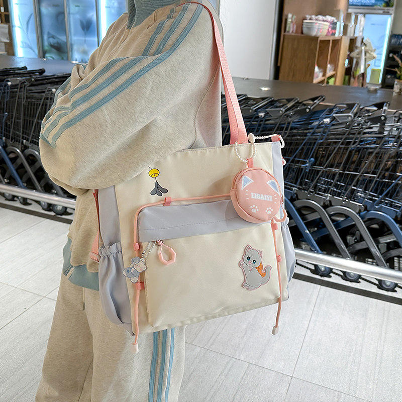 单肩包女小清新多用斜挎包日系可爱少女小学生高颜值逛街手提包