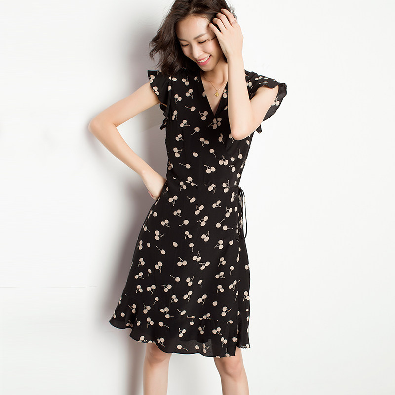 法式一片式裹身裙连衣裙女夏小樱桃印花雪纺茶歇裙小个子名媛气质