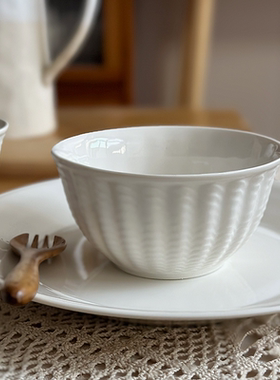 半颗橘子HO  白色浮雕饭碗 5英寸早餐碗家用汤碗米饭碗碗