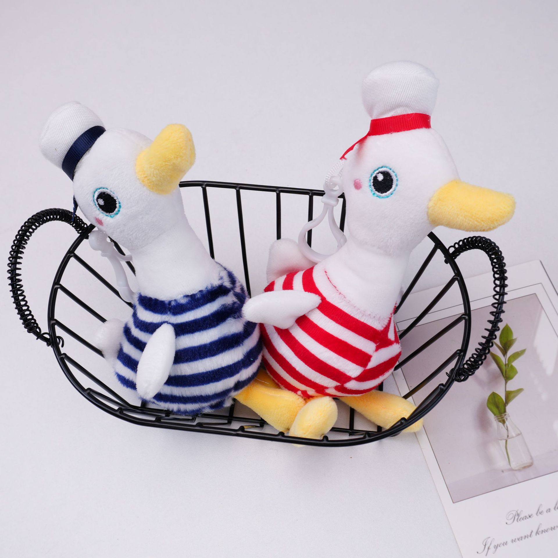 可爱呆萌海军鸭毛绒玩偶公仔挂件情侣包包钥匙扣毛绒玩偶公仔挂饰