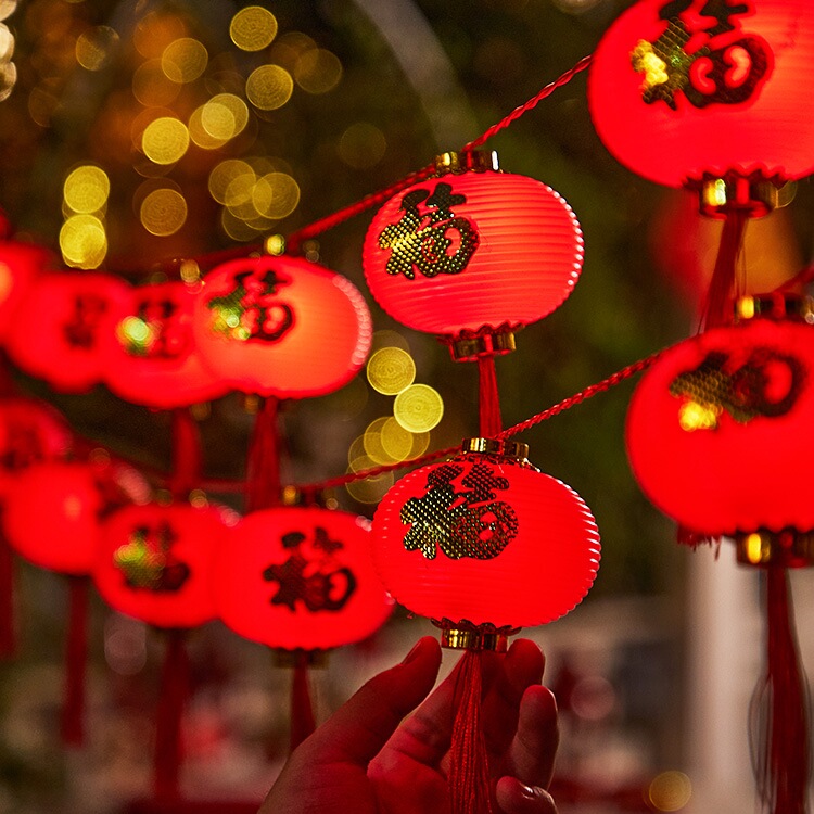 2025新款红灯笼太阳能户外灯串