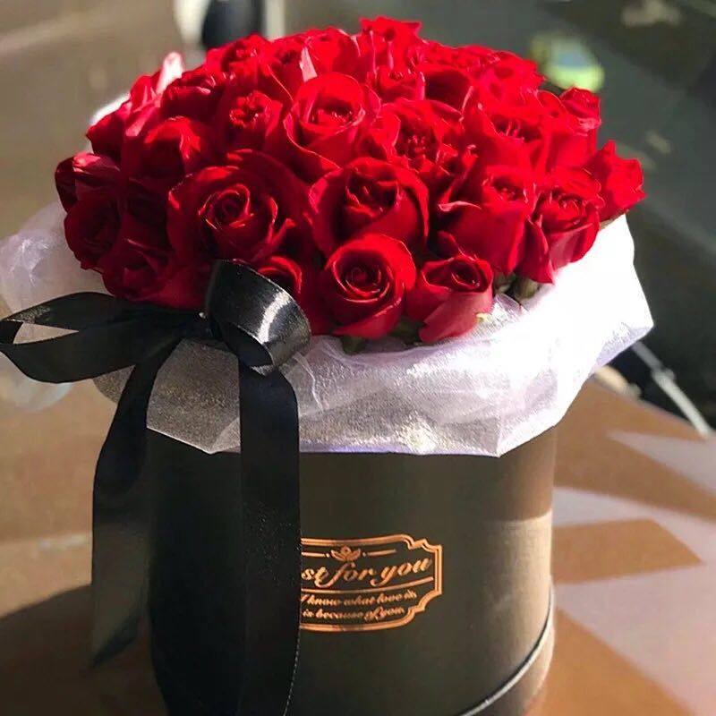 订海口鲜花三亚本地韩式鲜花束同城速递绣球红粉白玫瑰生日配送