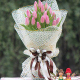 海南三亚海口鲜花速递鲜花实体店郁金香花束生日鲜花礼盒同城配送