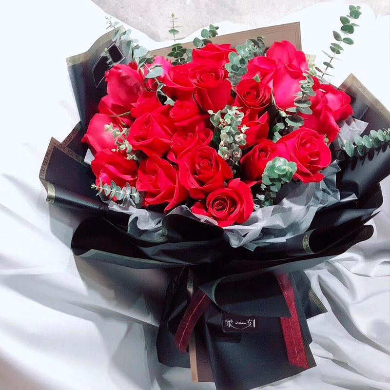 红粉香槟玫瑰花束鲜花速递南京南通盐城扬州淮安同城生日送花店