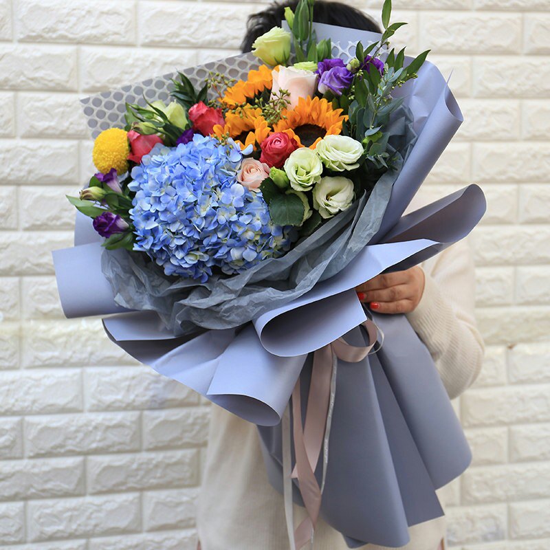 济南鲜花速递同城百合向日葵绣球玫瑰花束生日母亲节七夕花店送花
