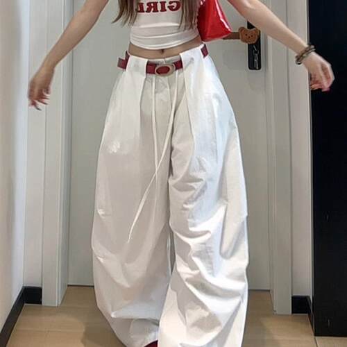 小红书爆款阔腿弯刀裤女夏季2026新款慵懒风松弛感百搭休闲运动裤