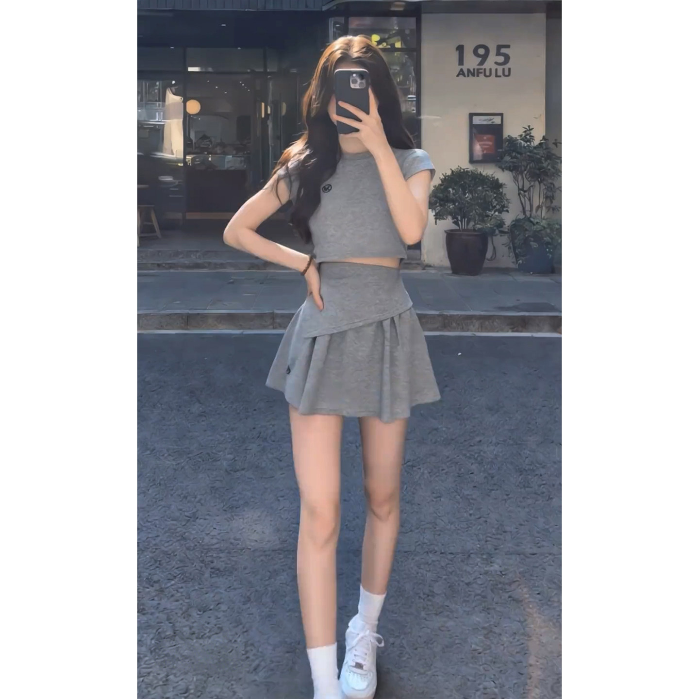 休闲百褶裙设计感辣妹风夏季运动短袖T恤A字半身短裙洋气时尚套装