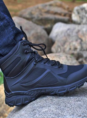 保安鞋高帮工装鞋男战靴户外战术靴马格南透气登山鞋黑色作战靴男