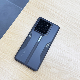 机甲防滑潮酷软壳适用真我GT7Pro手机壳创意防摔镜头潮酷真我GT7Pro竞速版软壳保护套