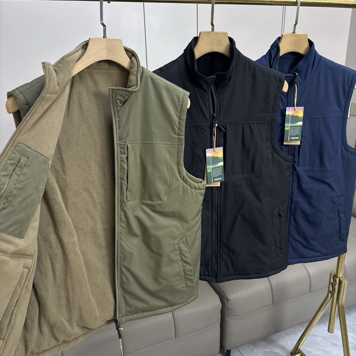 两面穿！保暖摇粒绒 外贸男装秋冬户外立领防风保暖坎肩马甲外套