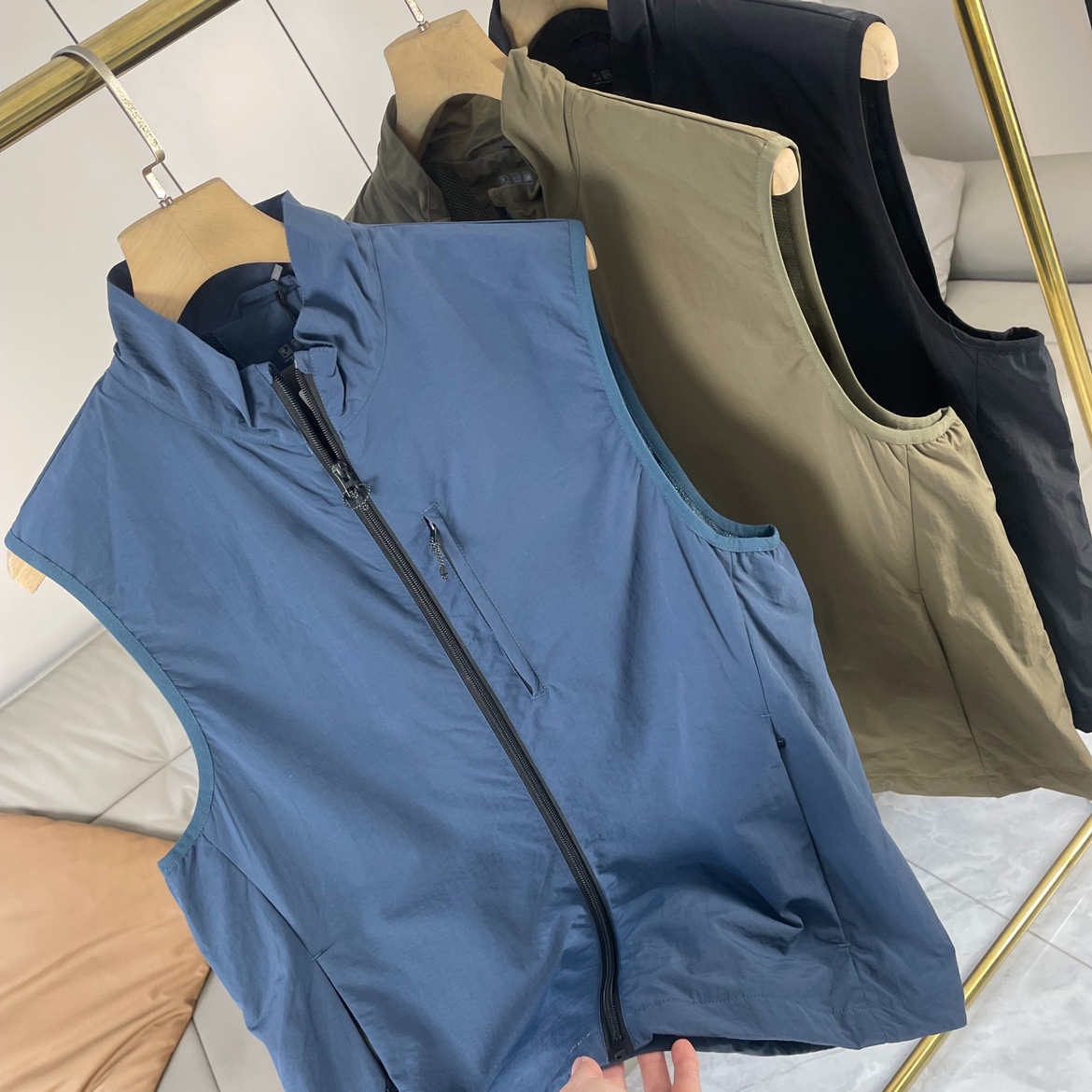 日单户外机能防风防水!外贸男装春季男女休闲立领百搭马甲外套