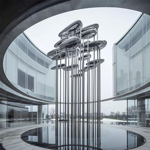 不锈钢云朵雕塑户外金属镜面景观小品雕塑大型商业街广场水景摆件