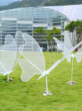 不锈钢铁艺镂空蝴蝶雕塑户外园林公园草坪美陈景观发光摆件装饰品