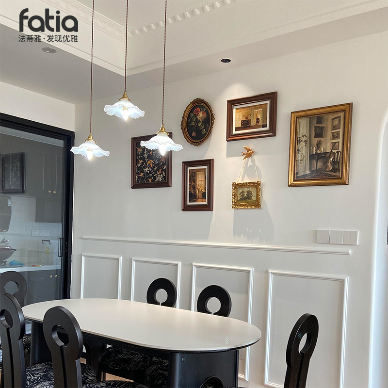 法式复古客厅餐厅装饰画轻奢高级感挂画2025新款餐桌背景墙面组合