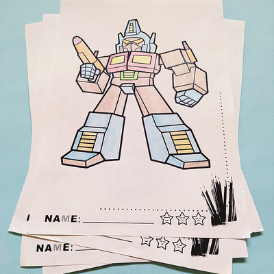 汽车人变形机器人男孩涂色本儿童宝宝幼儿园填充色手绘图画本玩具