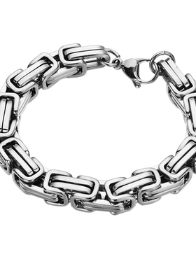 钛钢经典搭扣，方便拆卸