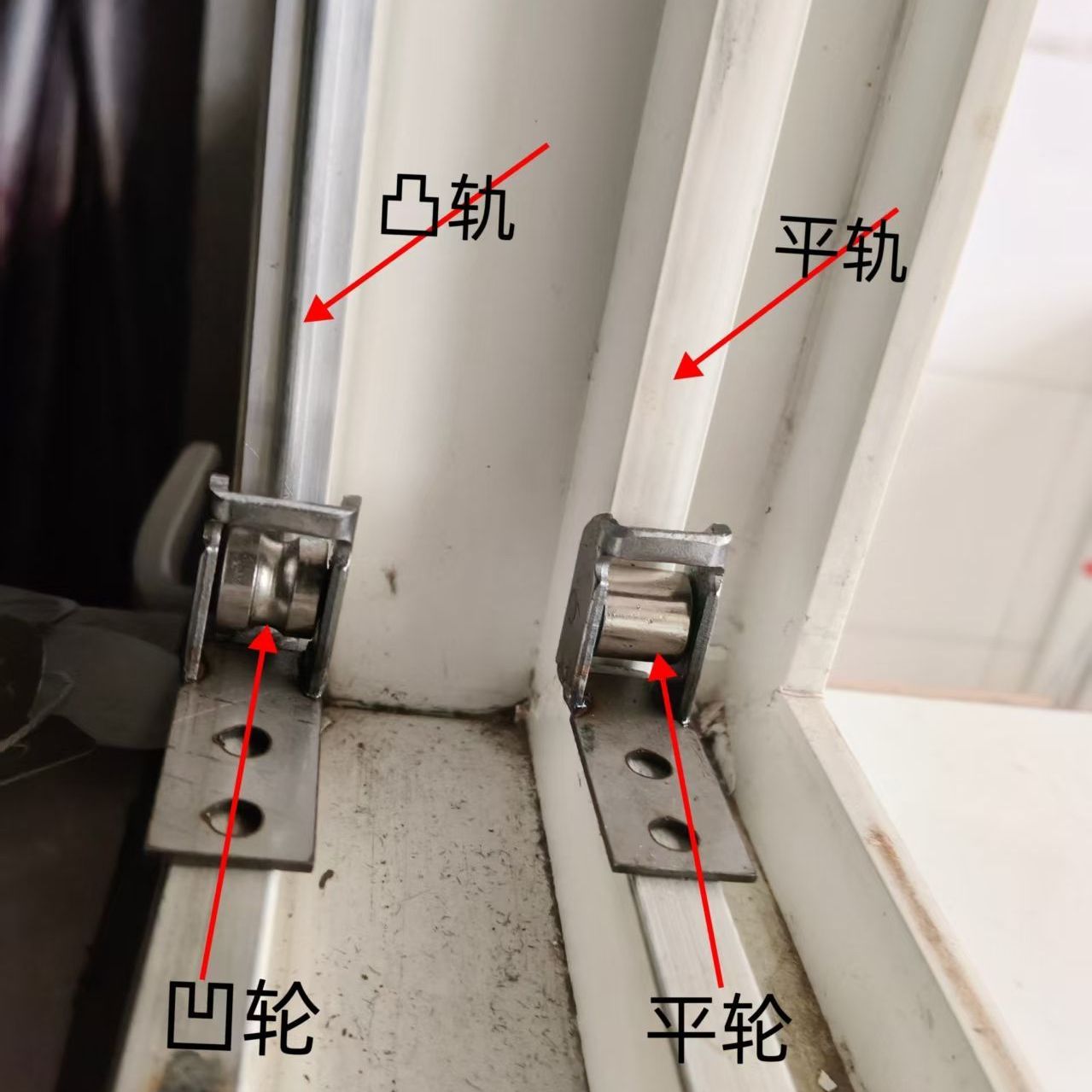 免拆窗尼龙轮塑钢窗户滑