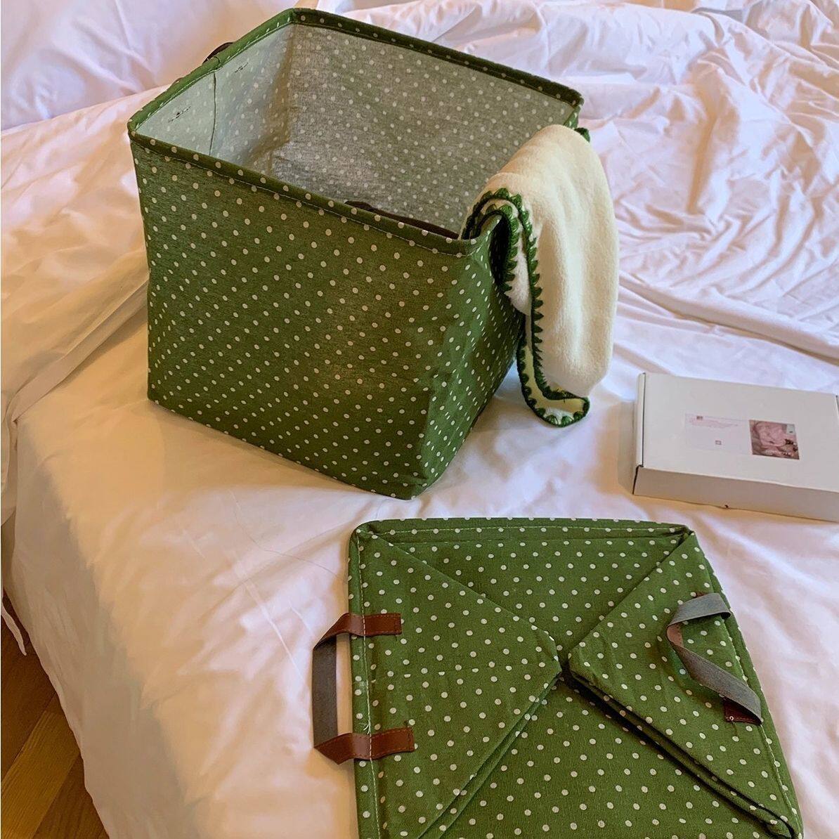 脏袜子收纳桶绿色波点脏