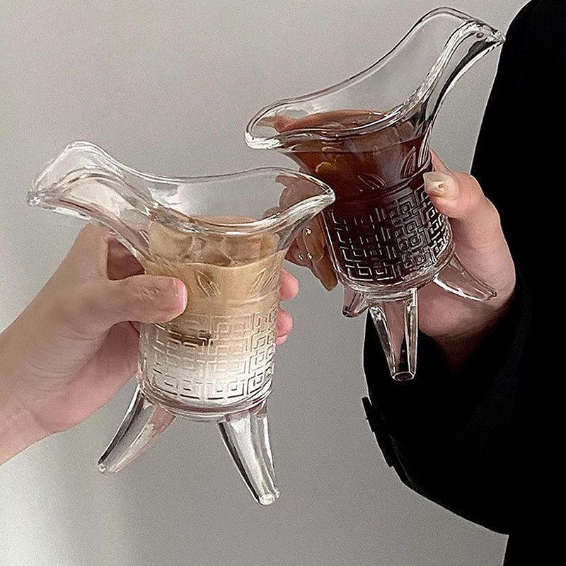 高端精致小酒杯玻璃樽秦