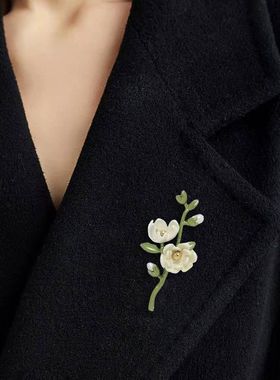 胸针搭配毛衣绿色植物树叶胸针金属高档男女别针西装胸花复古时尚