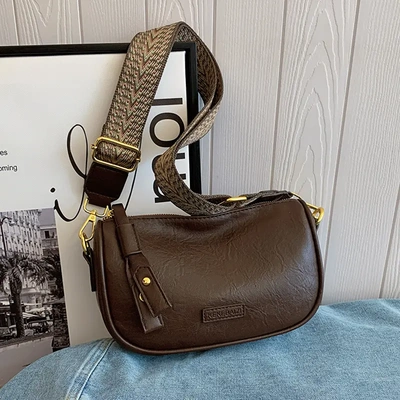 波士顿包包春秋2025新款斜挎包