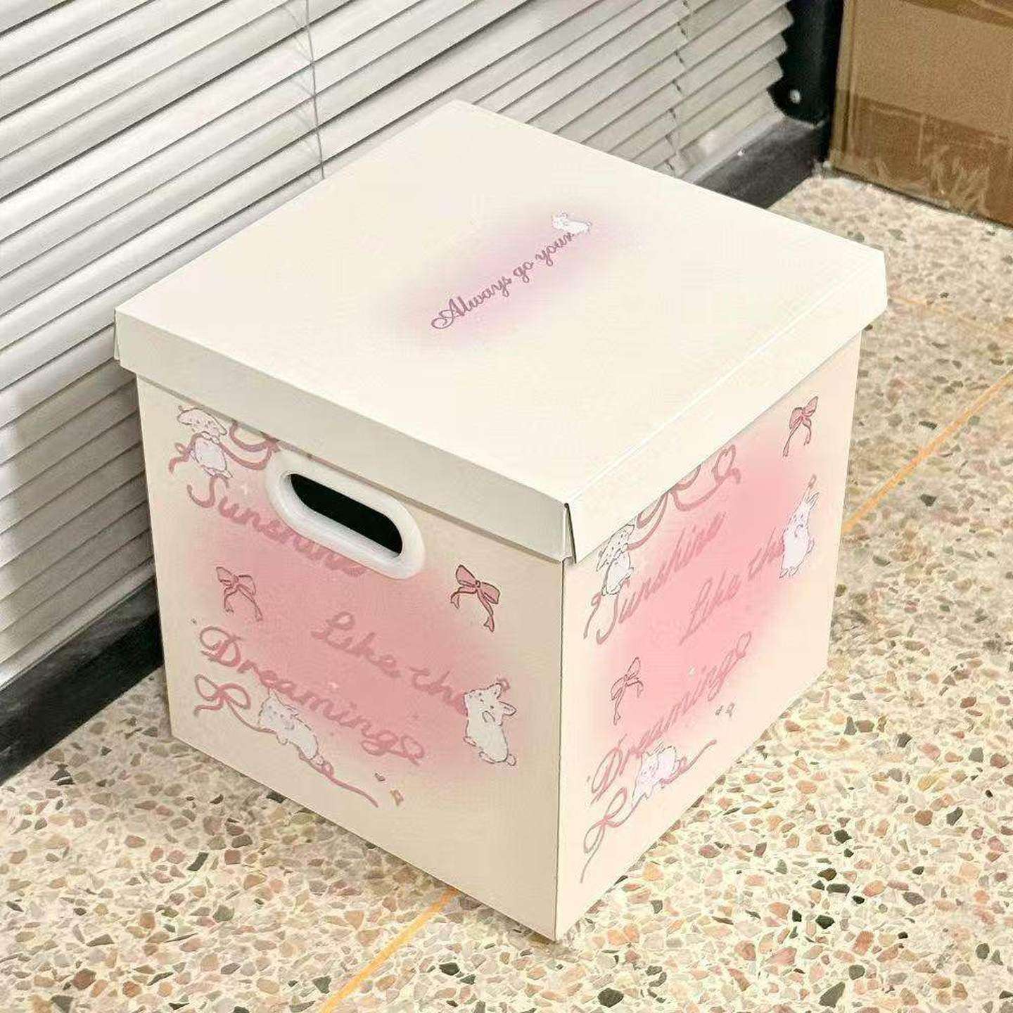 礼物盒空盒子大号可爱收纳盒零食盒卡通生日情人节高颜值礼品盒