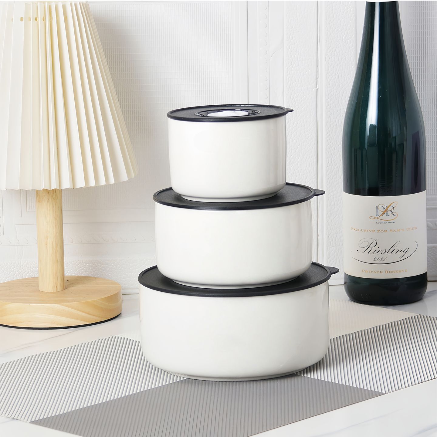 陶瓷保鲜碗三件套家用带盖大号陶瓷碗密封盒微波炉加热耐高温带饭