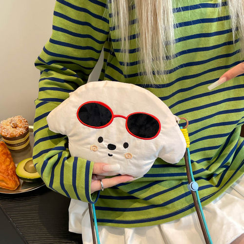 可爱卡通少女包包韩系小众设计夏季斜挎包多巴胺轻便单肩手机小包