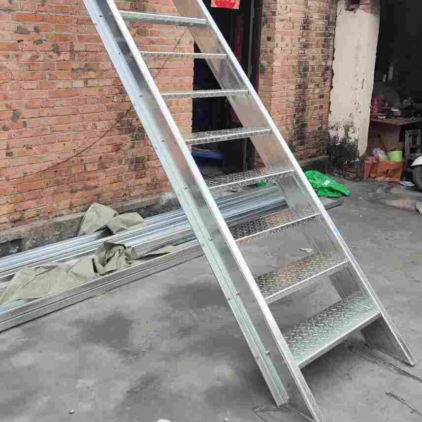 镀锌钢斜爬梯楼梯扶手可移动工地临时上下梯子基坑安全防护斜梯