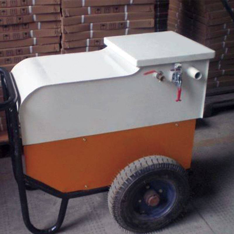 冬季水泥路面抽吸机 混凝土路面真空吸水机 路面抗冻吸水设备