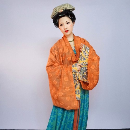 原创青泠谷显瘦中晚唐复原汉服