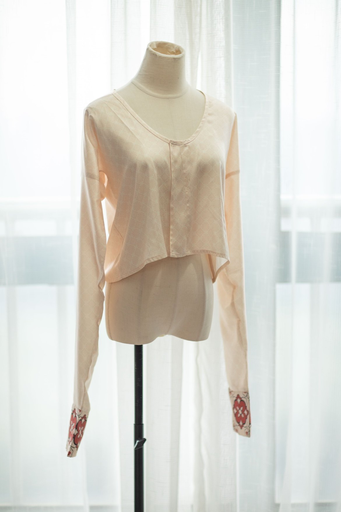 青泠谷秋冬舞姬少女陶俑搭配圆领大襟衫子现货