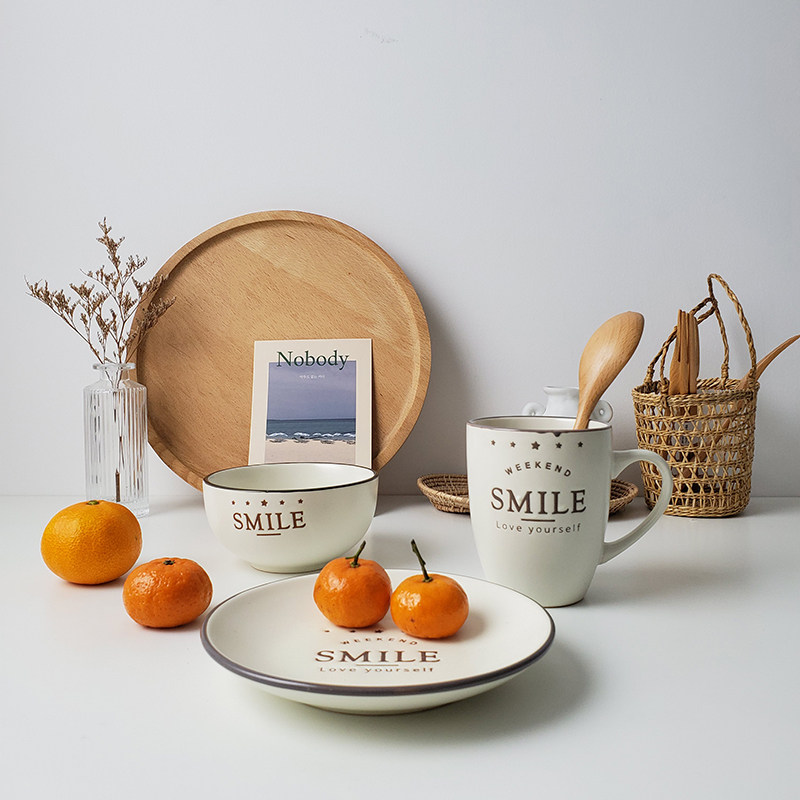 White Island small tree, smiling bowl, small ceramic plate