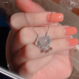 平安锁~仙仙的锁骨链女高级设计感小众项链女生毛衣链2022年新款