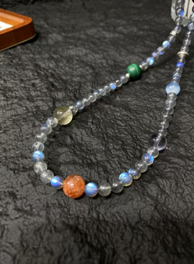 天然灰月光石项链女款轻奢小众设计感锁骨链2025新款爆款颈链配饰