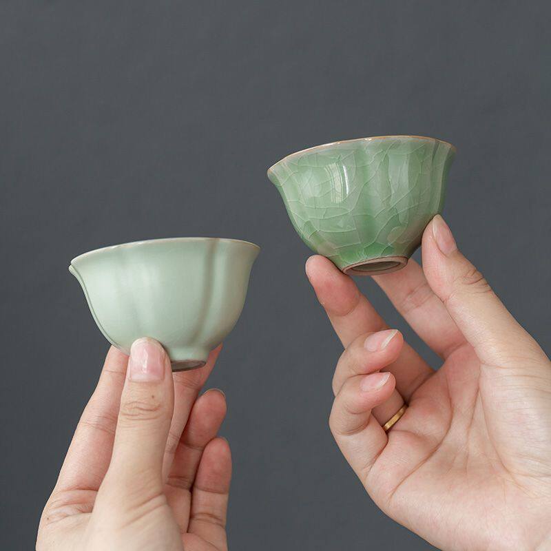 一人独饮茶具汝瓷花瓣形