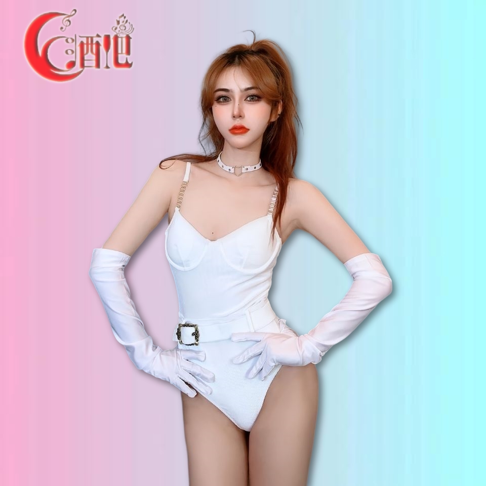 性感白色连体演出服酒吧女歌手舞