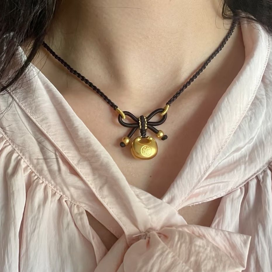 女士高端吊坠挂绳手工编