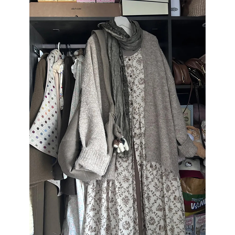 【糖炒栗子】早秋季森系复古小众宽松开衫外套+碎花连衣裙套装女